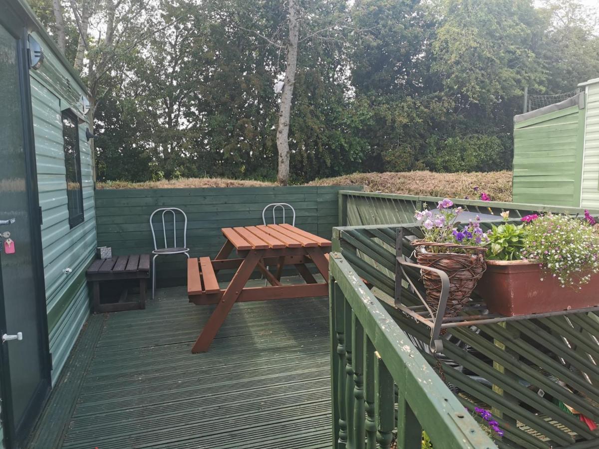 Вилла Lochlands Caravan Park X Форфар Экстерьер фото